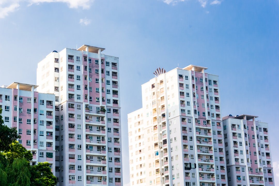 Photo Apartment complex